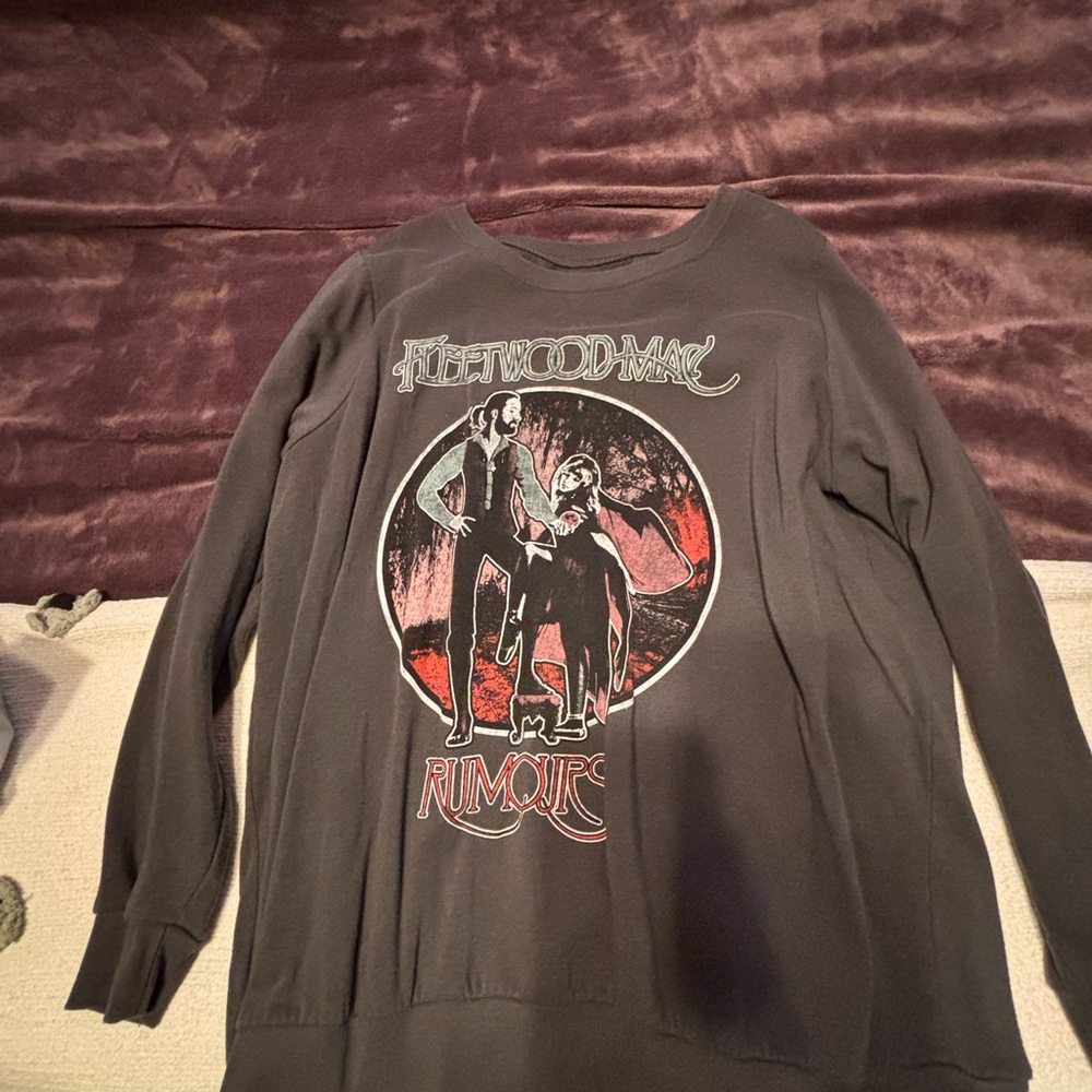 Torrid Grey FleetwoodMac Graphic Sweatshirt